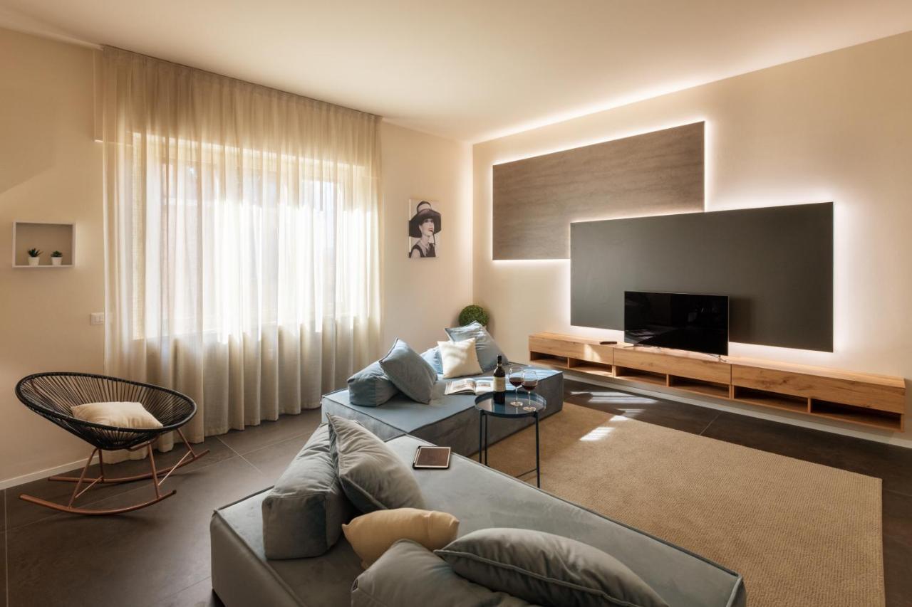 100Towers Deluxe Apartment Alba  Exterior foto
